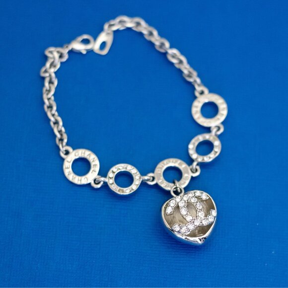 8 inch, Vintage Double Letter C Rhinestones Heart Silver Tone Bracelet - D42 - Picture 1 of 3